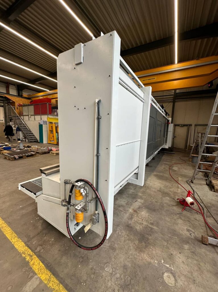 11 - Rückseite - Überholung Geminis