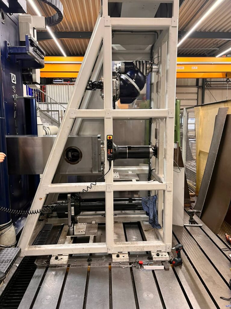 3 IMG-20221111-WA0007- HR Schwerzerspanung Soraluce