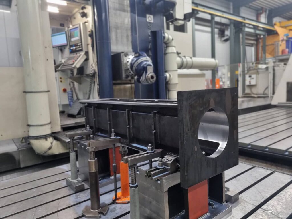 5 20230728_034624- HR Schwerzerspanung Soraluce