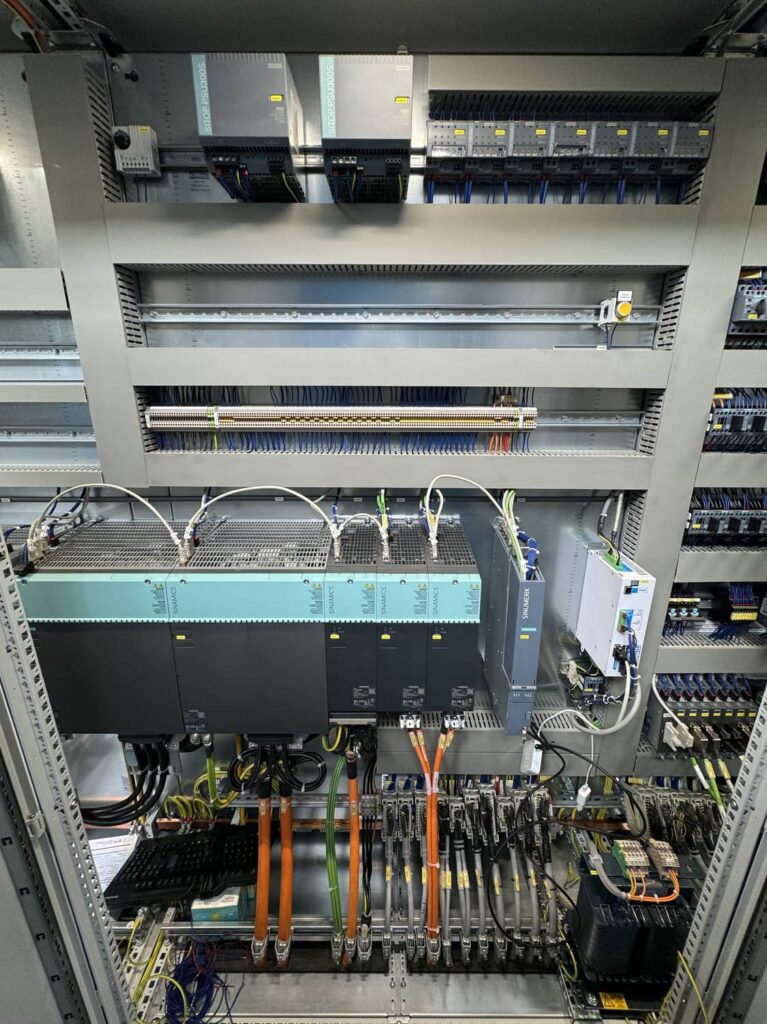 hr-werkzeugmaschinen-elektronik-14