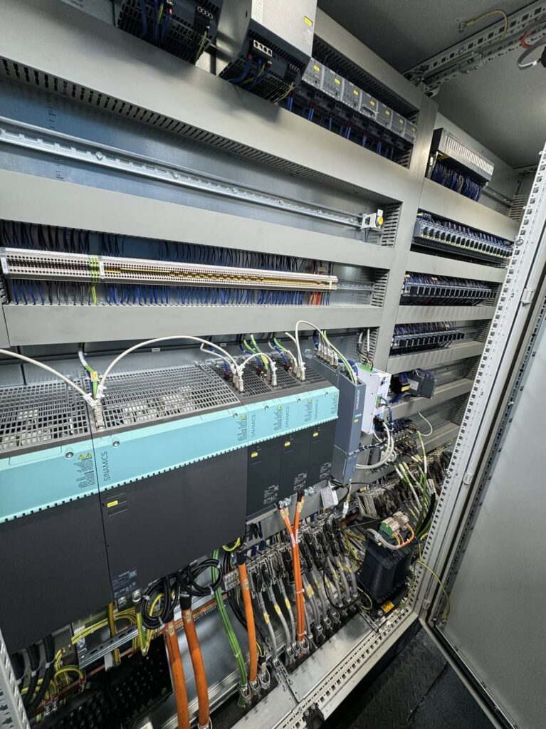 hr-werkzeugmaschinen-elektronik-15